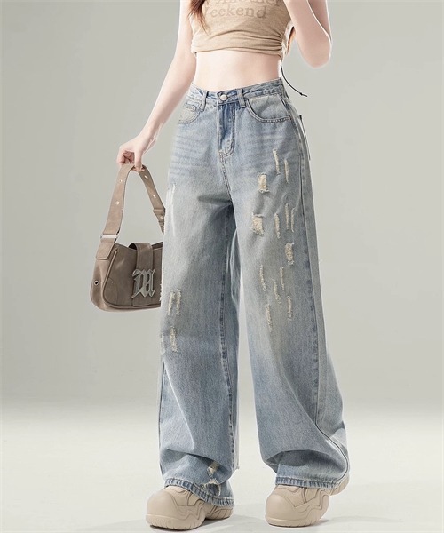 FREE STYLISTS(フリー スタイリスト)の「ゆったりサイズダメージワイドデニムパンツ(デニムパンツ・レディース・ライトブルー・XS/S/L/XL/2XL/3XL/M/4XL)」の1枚目の写真