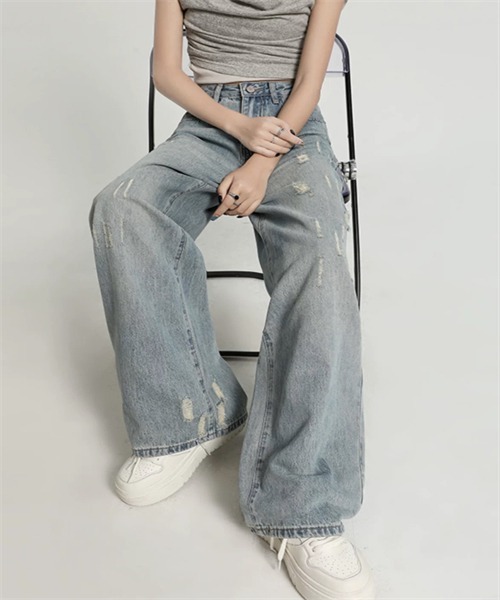 FREE STYLISTS(フリー スタイリスト)の「ゆったりサイズダメージワイドデニムパンツ(デニムパンツ・レディース・ライトブルー・XS/S/L/XL/2XL/3XL/M/4XL)」の8枚目の写真