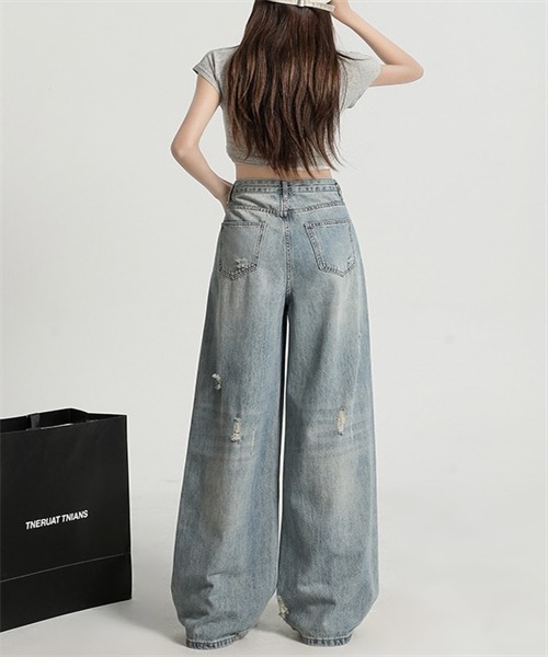 FREE STYLISTS(フリー スタイリスト)の「ゆったりサイズダメージワイドデニムパンツ(デニムパンツ・レディース・ライトブルー・XS/S/L/XL/2XL/3XL/M/4XL)」の10枚目の写真