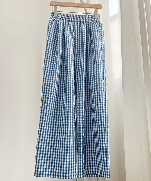maison de LATIR(メゾンドラティール)の「ナチュラルなギンガムチェックの夏服。ラフで可愛いイージーパンツ(その他パンツ・レディース・ブルー/ブラック/ライトブルー・FREE)」の12枚目の写真