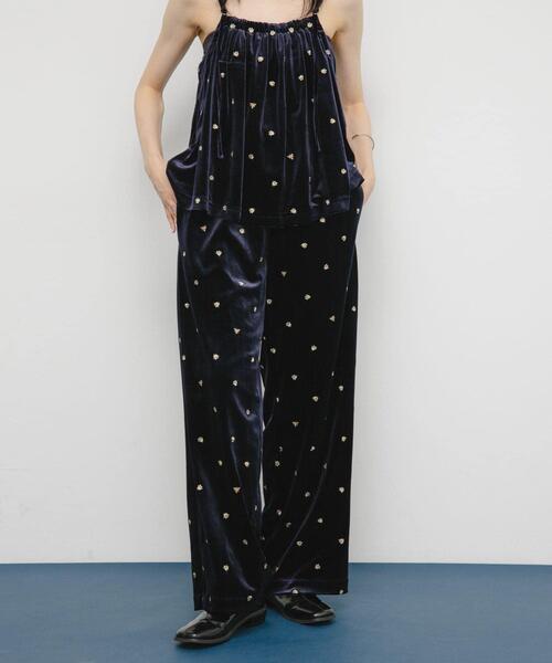 KBF（ケイビーエフ）の「ベロアイージーパンツ（その他パンツ・レディース・ブルー系その他/ブラック/グレー系その他・ONE）」の15枚目の写真