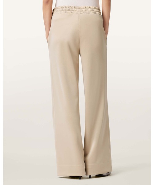 ALLSAINTS(オールセインツ)の「MIRRI WIDE LEG JERSEY JOGGERS | MIRRI ワイド レッグ ジャージー ジョガー(その他パンツ・レディース・ホワイト・M/L/S)」の5枚目の写真