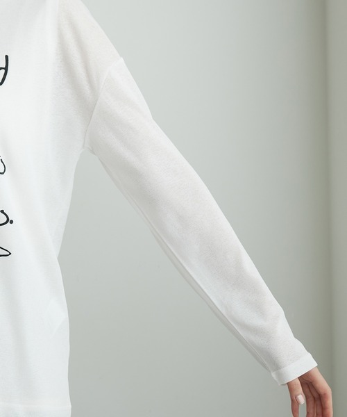 BELLUNA PLUS(ベルーナ)の「シアー素材ラクガキ風ロゴプルオーバー(Tシャツ/カットソー・レディース・オフホワイト/チャコール・MEDIUM/LARGE/X-LARGE)」の9枚目の写真
