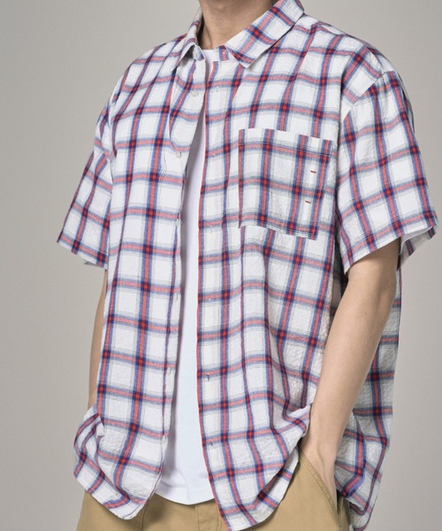 Vini(ヴィニ)の「シングルプリーツポケットタータンチェックシャツ(Tシャツ/カットソー・メンズ・ホワイト/ブラウン・SMALL/MEDIUM/LARGE)」の2枚目の写真