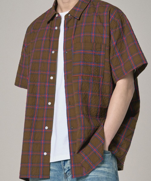 Vini(ヴィニ)の「シングルプリーツポケットタータンチェックシャツ(Tシャツ/カットソー・メンズ・ホワイト/ブラウン・SMALL/MEDIUM/LARGE)」の5枚目の写真