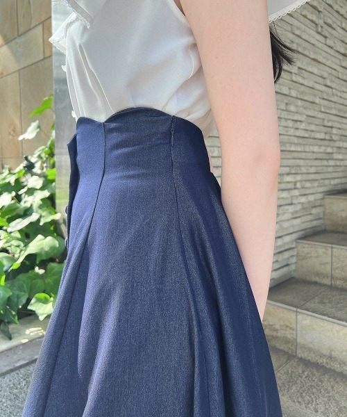 an another angelus（アンアナザーアンジェラス）の「ハイウエストスカラップデニムライクフレアースカート/fint フィント（デニムスカート・レディース・ブラック/インディゴブルー・1/2）」の13枚目の写真