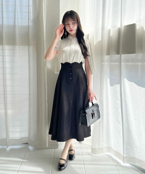 an another angelus（アンアナザーアンジェラス）の「ハイウエストスカラップデニムライクフレアースカート/fint フィント（デニムスカート・レディース・ブラック/インディゴブルー・1/2）」の16枚目の写真