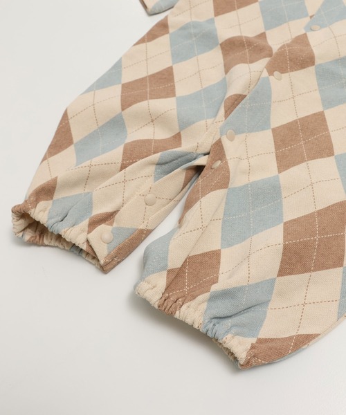 chil2（チルツー）の「綿100% 総柄裏毛ツーウェイオール（ロンパース・キッズ・A/B/C/D/E/F・50-70cm）」の14枚目の写真