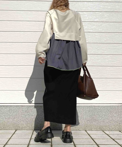 Q（キュー）の「ペプラムドッキングプルオーバー（Tシャツ/カットソー・レディース・チャコールグレー/ベージュ・MEDIUM）」の10枚目の写真