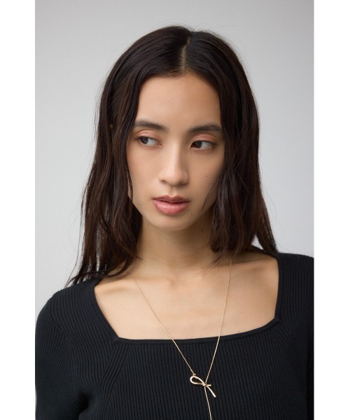 AZUL by moussy(アズールバイマウジー)の「VENUSスクエアネックリブニット(ニット/セーター・レディース・ブラウン/ピンク/アイボリー/ブラック・SMALL/MEDIUM)」の15枚目の写真