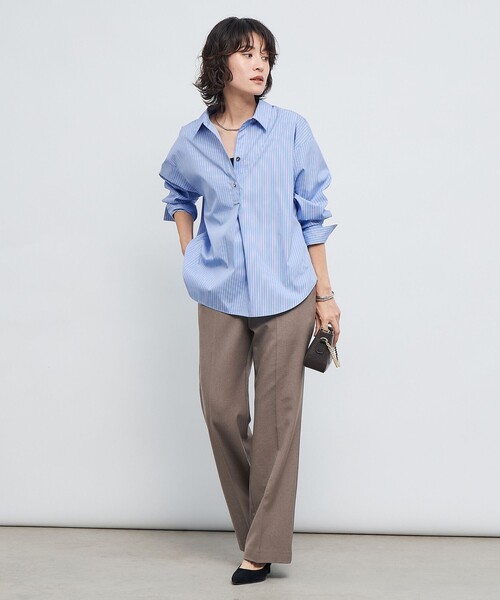 NOLLEY’S Sophi(ノーリーズソフィ)の「ウォッシャブルブロードメタル釦スキッパーシャツ(シャツ/ブラウス・レディース・ブルー系その他/ブラウン系その他/ホワイト系その他2/ホワイト・38)」の16枚目の写真