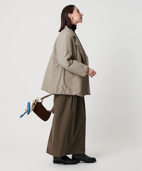 BEAUTY&YOUTH UNITED ARROWS(ビューティーアンドユースユナイテッドアローズ)の「【WEB限定 Wardrobe DAILY MINIMAL】テーラード ナイロンパッファーブルゾン ウォッシャブル(ブルゾン・レディース・モカ/ブラック・FREE)」の16枚目の写真