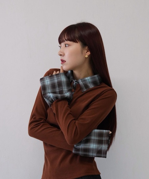 Uenui（ウニュイ）の「【 cunii 】 レイヤード風 チェック 襟付き リブ トップス  秋冬新作（ニット/セーター・レディース・ブラウン/レッド・FREE）」の18枚目の写真