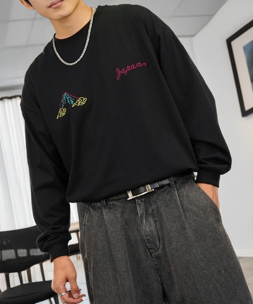 L'atelier(ラトリエ)の「刺繍 ロゴ ポケット 長袖 グラフィック Tシャツ ヘビーウェイト ロンT(Tシャツ/カットソー・メンズ・ブラック系その他2/ダルブルー系4/ブラウン系4/ホワイト系4/ホワイト系その他3/ブラック系4/ブラック系その他3/ホワイト系その他2/ホワイト系5/ブラック系5/ピンク系5/ブラック系その他5・LL/L/M)」の19枚目の写真