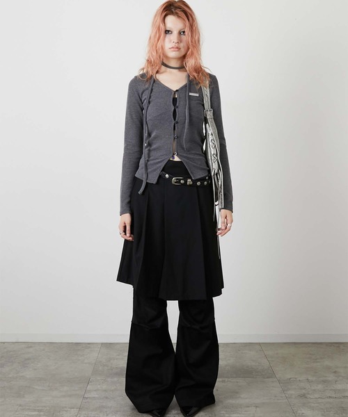 led.tokyo（レッドトウキョウ）の「【led.tokyo】POCKET PLEATS SKIRT/ポケットプリーツスカート（スカート・レディース・チャコールグレー/ブラック・FREE）」の3枚目の写真