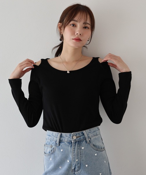 BLUEEAST(ブルーイースト)の「ショルダーカットアウトトップス(Tシャツ/カットソー・レディース・カーキ/ブラック/アイボリー・MEDIUM)」の17枚目の写真