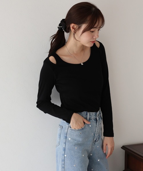 BLUEEAST(ブルーイースト)の「ショルダーカットアウトトップス(Tシャツ/カットソー・レディース・カーキ/ブラック/アイボリー・MEDIUM)」の19枚目の写真