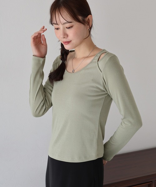 BLUEEAST(ブルーイースト)の「ショルダーカットアウトトップス(Tシャツ/カットソー・レディース・カーキ/ブラック/アイボリー・MEDIUM)」の13枚目の写真