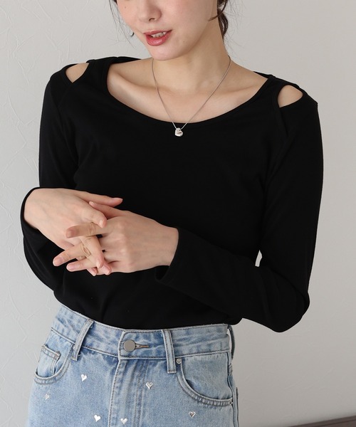 BLUEEAST(ブルーイースト)の「ショルダーカットアウトトップス(Tシャツ/カットソー・レディース・カーキ/ブラック/アイボリー・MEDIUM)」の16枚目の写真