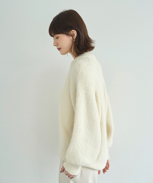 meilmada（メイルマダ）の「ボリュームスリーブラグランニット（ニット/セーター・レディース・ベージュ/オフホワイト/ブルー・FREE）」の12枚目の写真