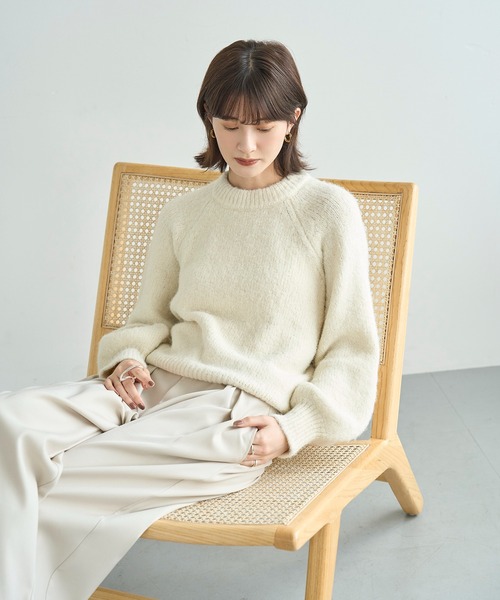 meilmada（メイルマダ）の「ボリュームスリーブラグランニット（ニット/セーター・レディース・ベージュ/オフホワイト/ブルー・FREE）」の19枚目の写真