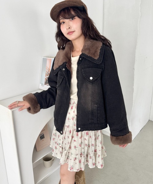 SOLLON.（ソルロン）の「ファーカラーデニムブルゾン（ブルゾン・レディース・ブラック/ブルー・FREE）」の17枚目の写真