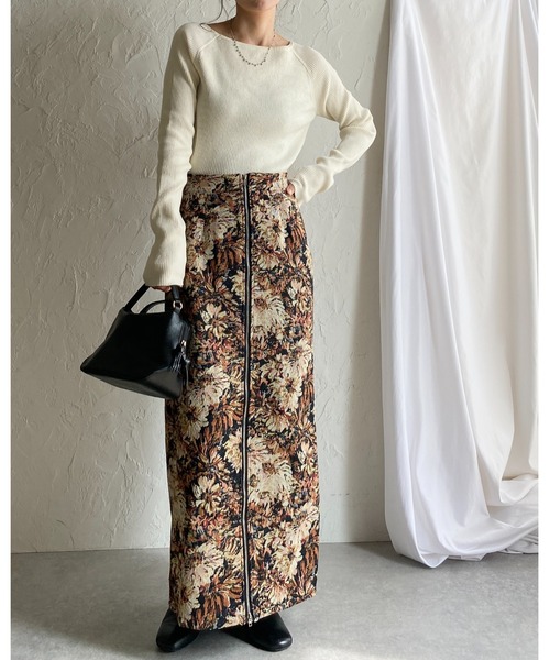 She's Closet（シーズクローゼット）の「タイトロング丈花柄フラワージップゴブラン柄スカート（スカート・レディース・アイボリー/ブラック/ベージュ・FREE）」の10枚目の写真