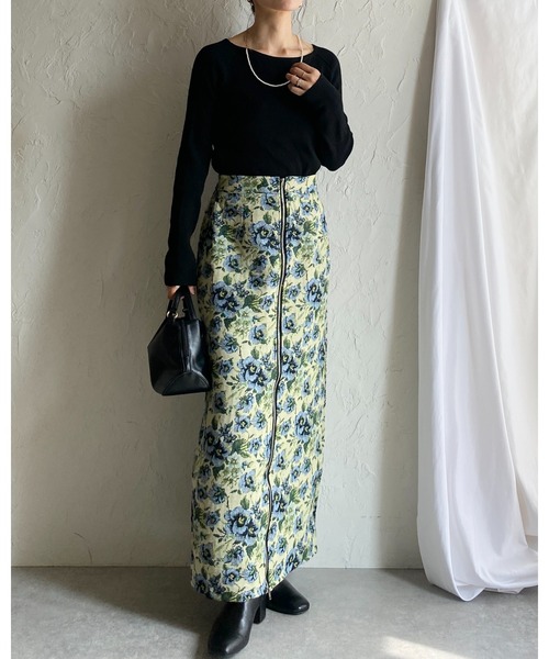 She's Closet（シーズクローゼット）の「タイトロング丈花柄フラワージップゴブラン柄スカート（スカート・レディース・アイボリー/ブラック/ベージュ・FREE）」の17枚目の写真