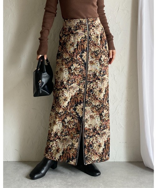 セール】タイトロング丈花柄フラワージップゴブラン柄スカート