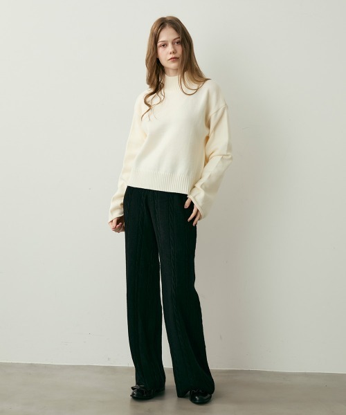 Clum(クルム)の「ケーブルデザインリラックスニットパンツ(その他パンツ・レディース・ホワイト/ブラック・FREE)」の12枚目の写真