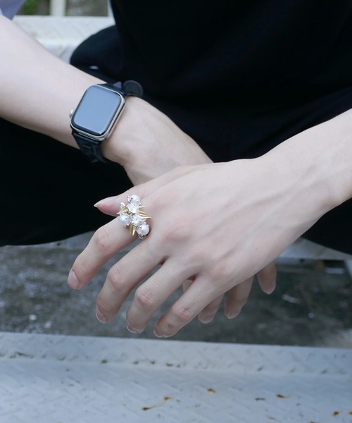 e.m.（イーエム）の「スタッズシルバーリング/SILVER/NEWCOLLECTION/レディース/メンズ（リング・レディース・シルバー・L）」の9枚目の写真