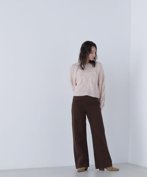 NATURAL BEAUTY BASIC(ナチュラルビューティーベーシック)の「◇【Oggi掲載】クロップドビッグケーブルニット(ニット/セーター・レディース・ピンク/ブルー/オフホワイト・FREE)」の14枚目の写真