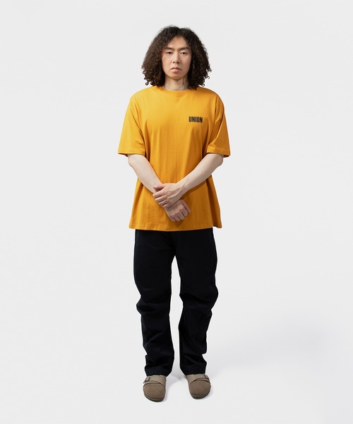 UNION(UNION TOKYO)(ユニオン)の「UNION TOKYO FRONTIN TEE ユニオントーキョー(Tシャツ/カットソー・メンズ・イエロー/ネイビー・XL/L/M/XXL/S)」の4枚目の写真