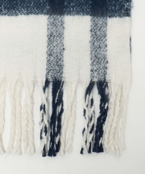 Barbour（バブアー）の「＜Barbour＞タータンチェック マフラー（マフラー・レディース・オフホワイト/オリーブ/グレー系・FREE）」の14枚目の写真