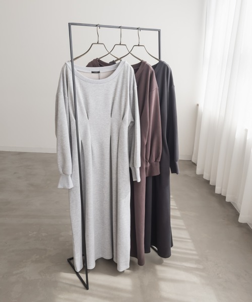 CLETTE(クレット)の「CLETTEオリジナルウエストタックロングワンピース(ワンピース・レディース・ブラウン/グレー/チャコールグレー・LL/3L/4L)」の12枚目の写真