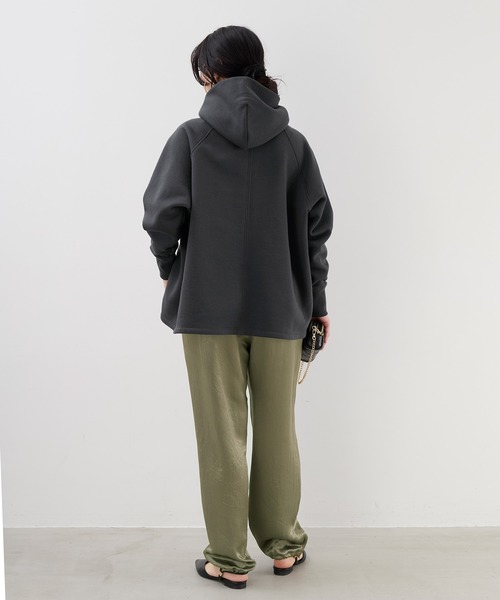 AMERICANA（アメリカーナ）の「15th ANNIVERSARY 【AMERICANA×MICA&DEAL】ロゴフードパーカー（パーカー・レディース・ダークネイビー/オートミール/ブラウン/チャコールグレー・FREE）」の10枚目の写真