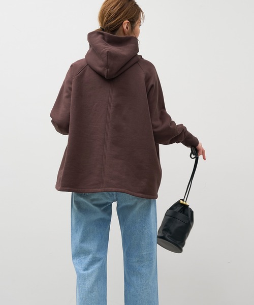 AMERICANA（アメリカーナ）の「15th ANNIVERSARY 【AMERICANA×MICA&DEAL】ロゴフードパーカー（パーカー・レディース・ダークネイビー/オートミール/ブラウン/チャコールグレー・FREE）」の15枚目の写真