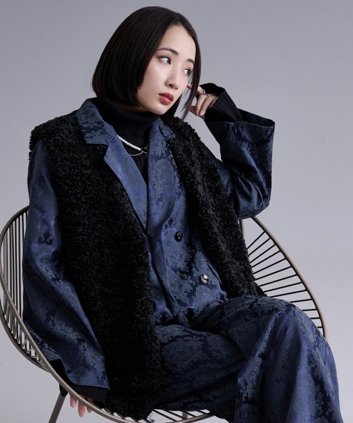 Ellno Loset（エルノロゼット）の「プードルファーベスト（ベスト・メンズ・ブラック/グレー・MEDIUM/LARGE）」の16枚目の写真