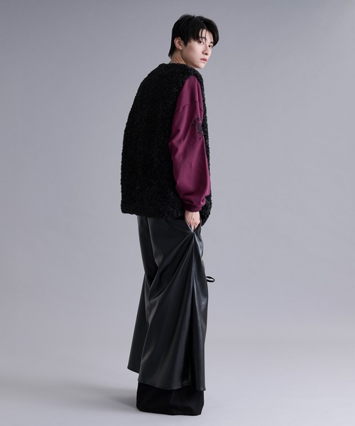 Ellno Loset（エルノロゼット）の「プードルファーベスト（ベスト・メンズ・ブラック/グレー・MEDIUM/LARGE）」の7枚目の写真