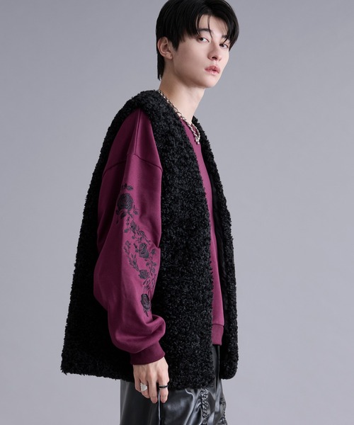 Ellno Loset（エルノロゼット）の「プードルファーベスト（ベスト・メンズ・ブラック/グレー・MEDIUM/LARGE）」の4枚目の写真