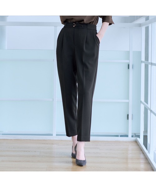 AOYAMA（アオヤマ）の「【通勤/入卒スーツ兼用で使える！選べる4色/2点セット】ジョーゼットテーラードスーツセット（定番で安心のテーラードジャケット＋ウエストゴムで楽チンなテーパードパンツセット）（スーツセット・レディース・ブラック/グレー/チャコールグレー/ベージュ・S/M/L/LL）」の9枚目の写真