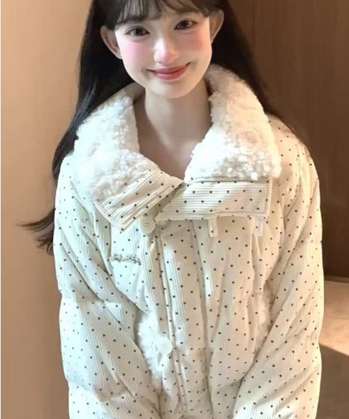 NoBelle(ノベル)の「ドットコーデュロイ中綿ダウン(ダウンジャケット/コート・レディース・ホワイト・M/L/S)」の4枚目の写真