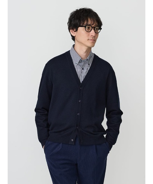 TRANS CONTINENTS(トランスコンチネンツ)の「TRANS CONTINENTS BIZニット Vネックカーディガン ブラック/グレー/ネイビー(カーディガン/ボレロ・メンズ・ネイビー/チャコールグレー/ブラック・LL/M/L)」の3枚目の写真