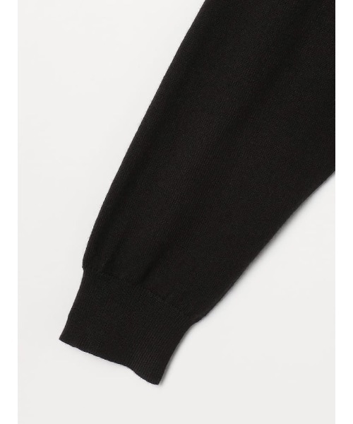 TRANS CONTINENTS(トランスコンチネンツ)の「TRANS CONTINENTS BIZニット Vネックカーディガン ブラック/グレー/ネイビー(カーディガン/ボレロ・メンズ・ネイビー/チャコールグレー/ブラック・LL/M/L)」の7枚目の写真