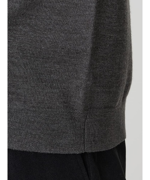 TRANS CONTINENTS(トランスコンチネンツ)の「TRANS CONTINENTS BIZニット Vネックカーディガン ブラック/グレー/ネイビー(カーディガン/ボレロ・メンズ・ネイビー/チャコールグレー/ブラック・LL/M/L)」の14枚目の写真