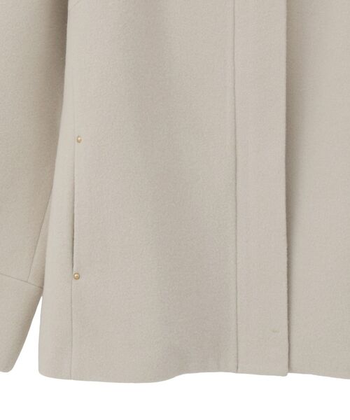 YECCA VECCA（イェッカヴェッカ）の「ウール混2wayショートコート（その他アウター・レディース・ライトベージュ/ダークネイビー/モカ・FREE）」の7枚目の写真