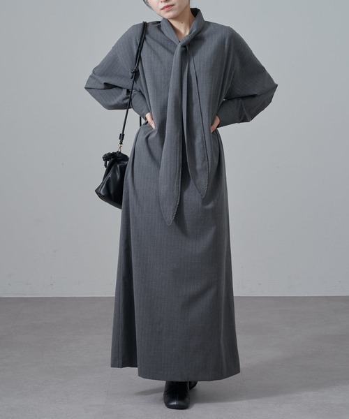 Lui's(ルイス)の「ストライプボウタイワンピース(ワンピース・レディース・グレー/ブラック・FREE)」の3枚目の写真