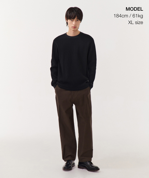 MUSINSA STANDARD（ムシンサスタンダード）の「ワッフルベーシッククルーネック長袖Tシャツ[ブラック]（Tシャツ/カットソー・メンズ・その他・SMALL/MEDIUM/LARGE/X-LARGE/XX-LARGE/XXX-LARGE）」の2枚目の写真
