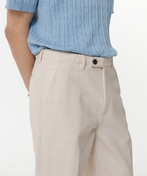 MUSINSA STANDARD（ムシンサスタンダード）の「ストレートデニムスラックス[クリーム]（デニムパンツ・メンズ・その他・29/30/31/33/26/27/28/38/36/34/32）」の5枚目の写真