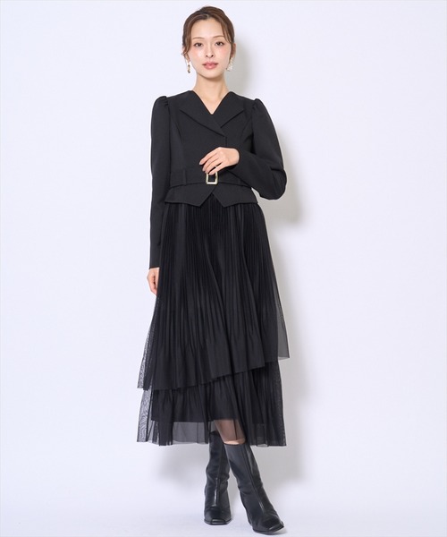 AND COUTURE(アンドクチュール)の「プリーツレイヤードワンピース(ワンピース・レディース・アイボリー/ブラック/ブルーグレー/ブラウン・FREE)」の3枚目の写真
